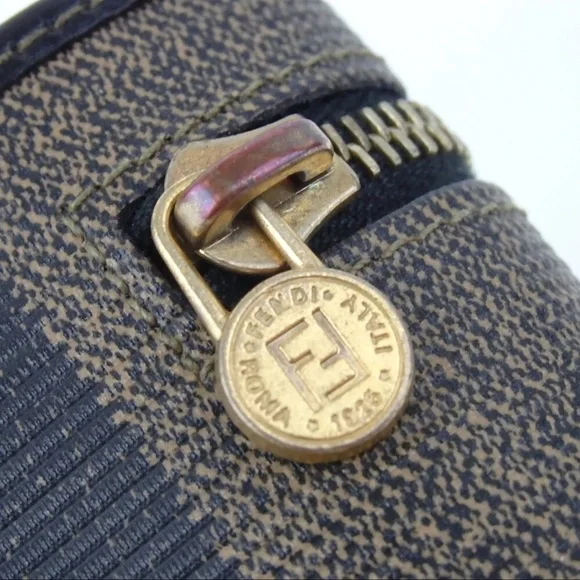 Authentic Fendi Brown and Black Key Holder - Picture 9 of 15